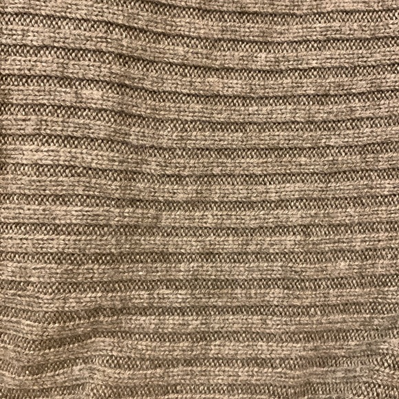 The Limited cropped sweater - Picture 3 of 5